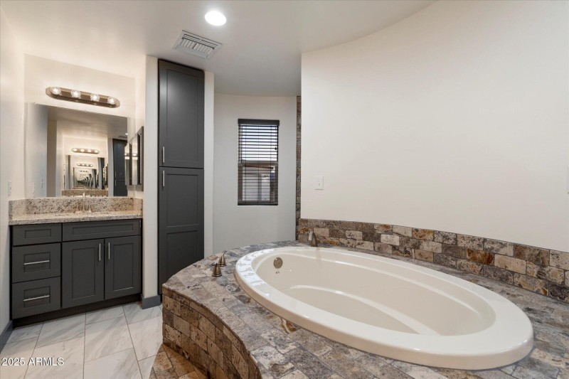 Primary Ensuite