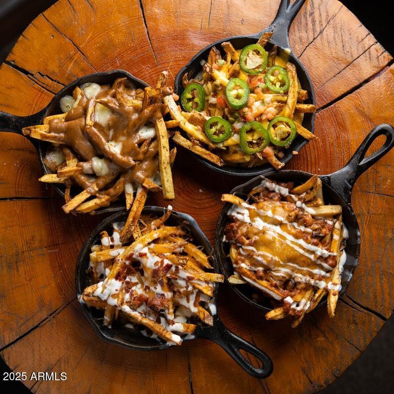 Canin Whikey and Grill App