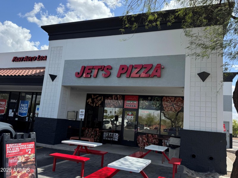 Jets Pizza