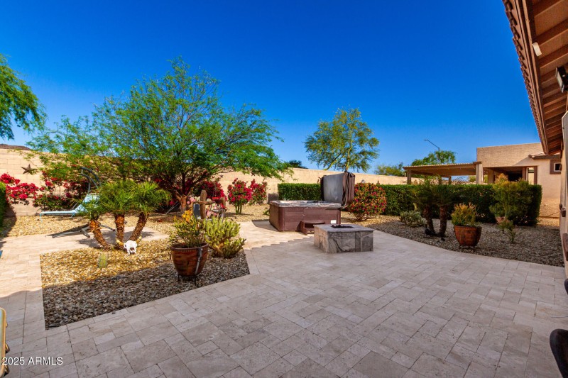 large lot with travertine pavers