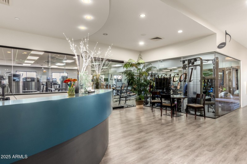 2000 sqft Fitness Center
