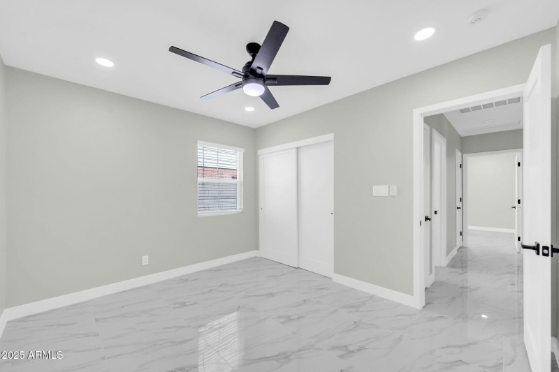2926 N 16th Ave-37