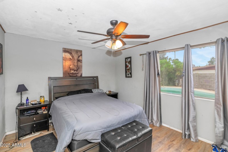 4417 W Sandra Cir-011-022-1500x1000
