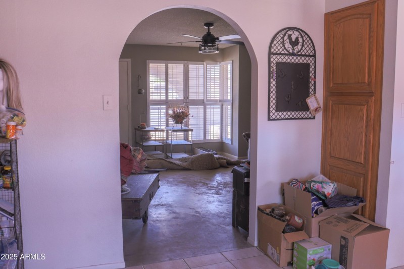 10603 W Ruth Ave-47