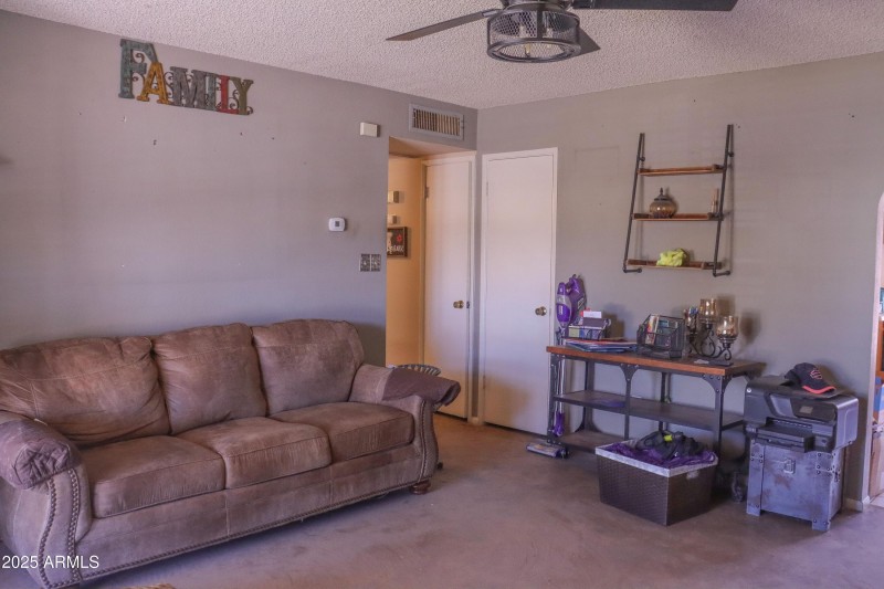 10603 W Ruth Ave-49