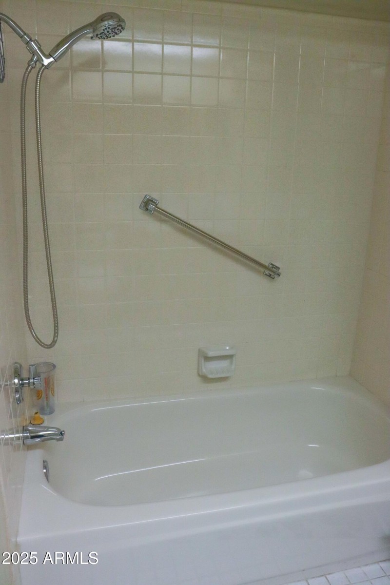 10603 W Ruth Ave-54