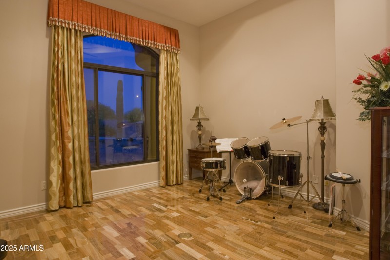Office - Den - Music Room