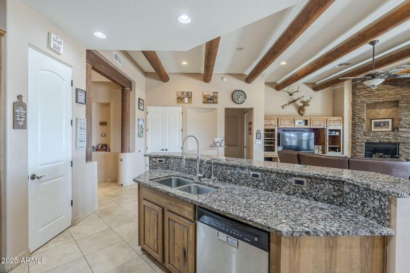 28-web-or-mls-195th-28