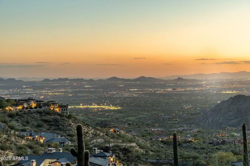 Beautiful City Light & Sunset Views