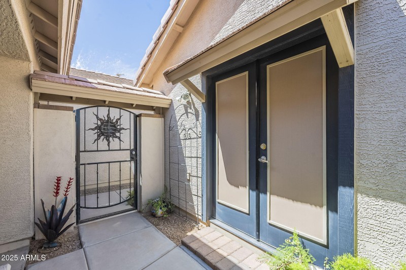 Entrance to Casita