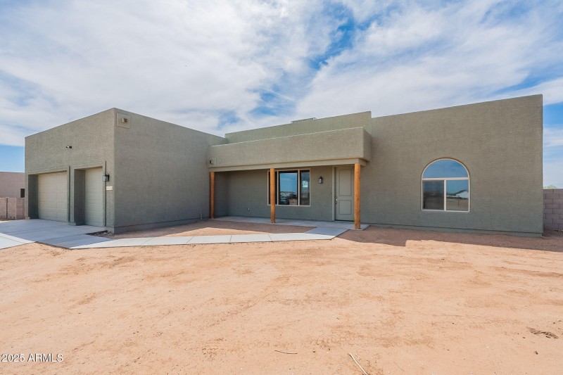 1-web-or-mls-231st-1