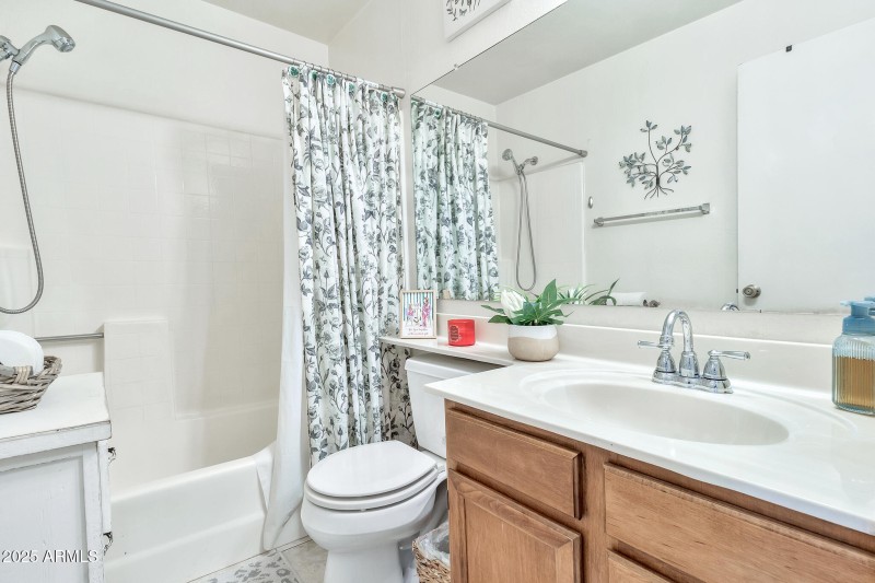 2455 E Broadway Rd unit 13-21_(2048)