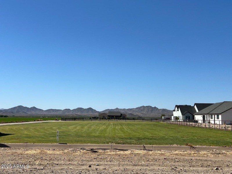Build your Dream Home Here