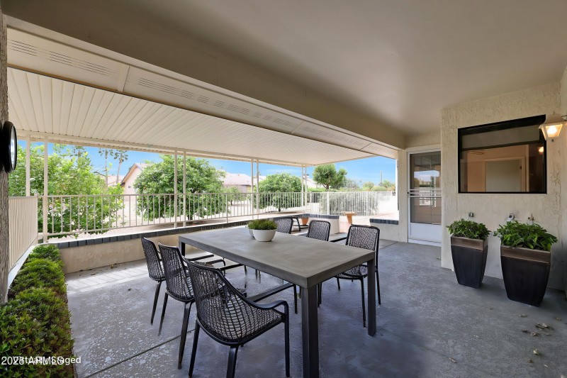Patio2