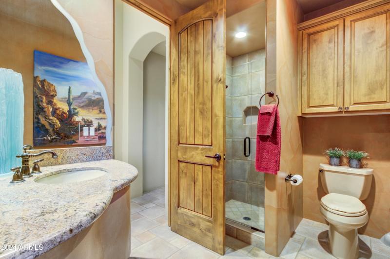 014_Bathroom Off Den-Office