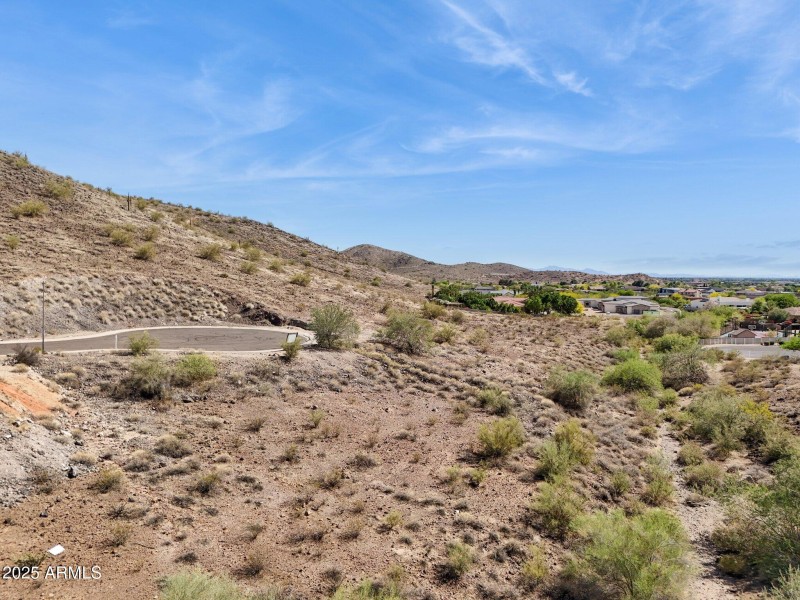 15-web-or-mls-6156-w-alameda-rd-12