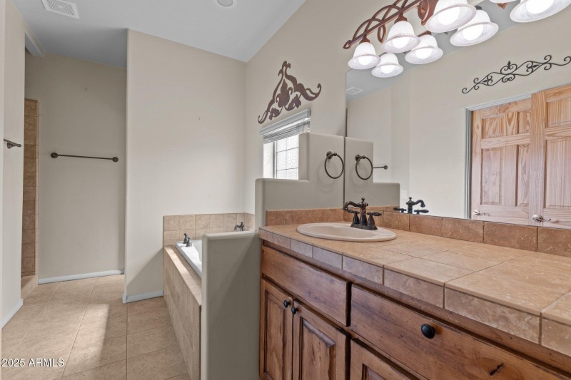 28-web-or-mls-DSC03661