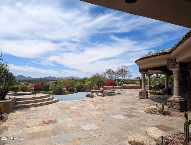 yard-view2