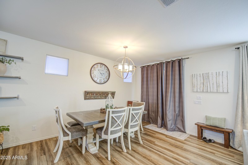 Dining Area 1