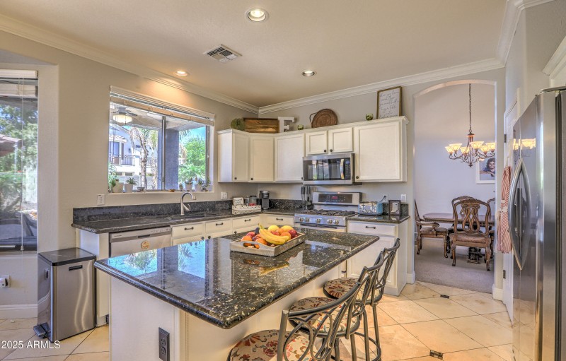 Breakfast Bar
