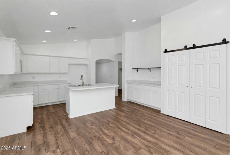 471 W Gascon Rd-large-005-006-471 W Gasc