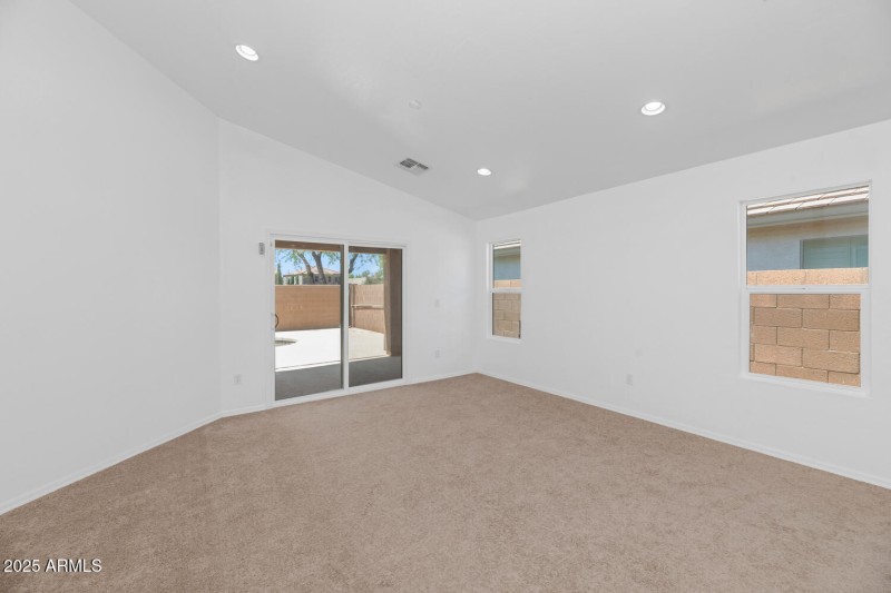 471 W Gascon Rd-large-010-011-471 W Gasc