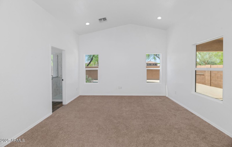 471 W Gascon Rd-large-011-009-471 W Gasc