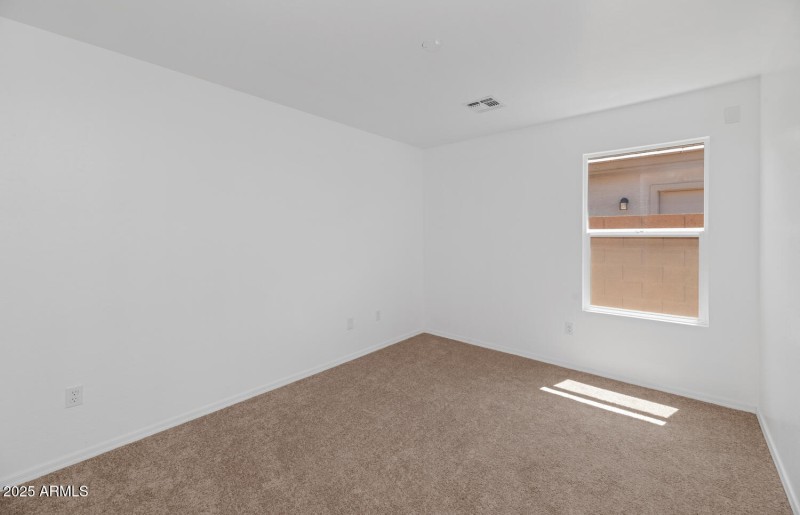 471 W Gascon Rd-large-015-024-471 W Gasc