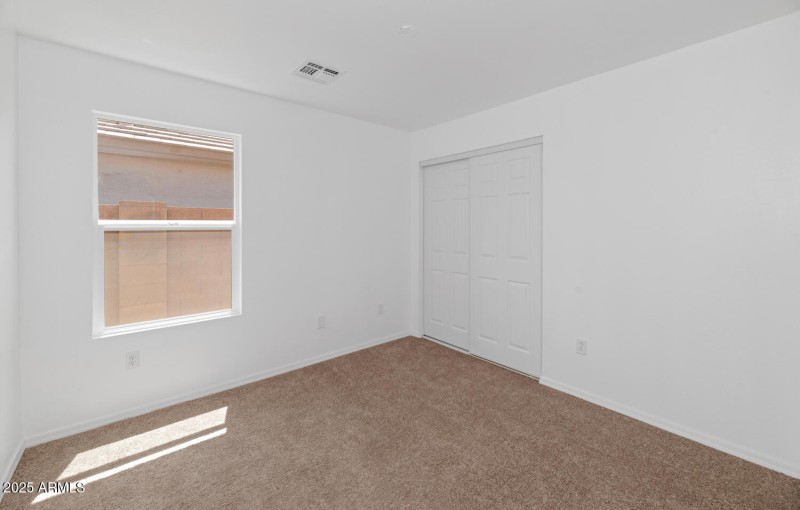 471 W Gascon Rd-large-017-019-471 W Gasc