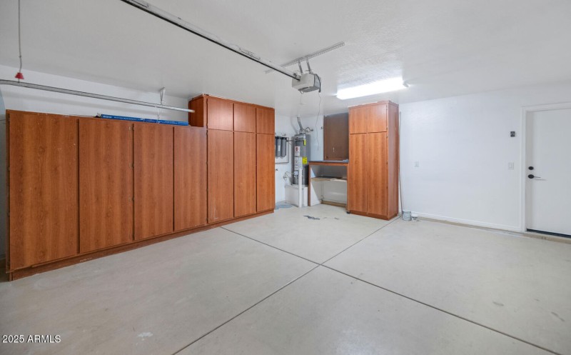 471 W Gascon Rd-large-028-020-471 W Gasc