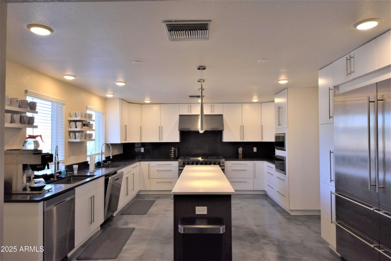 Cluhouse Kitchen