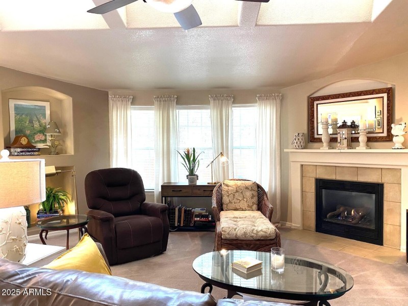Gas burning fireplace in living rm
