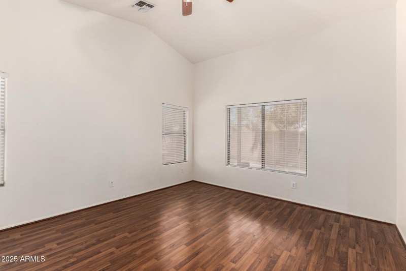 14 - Desert Fairways