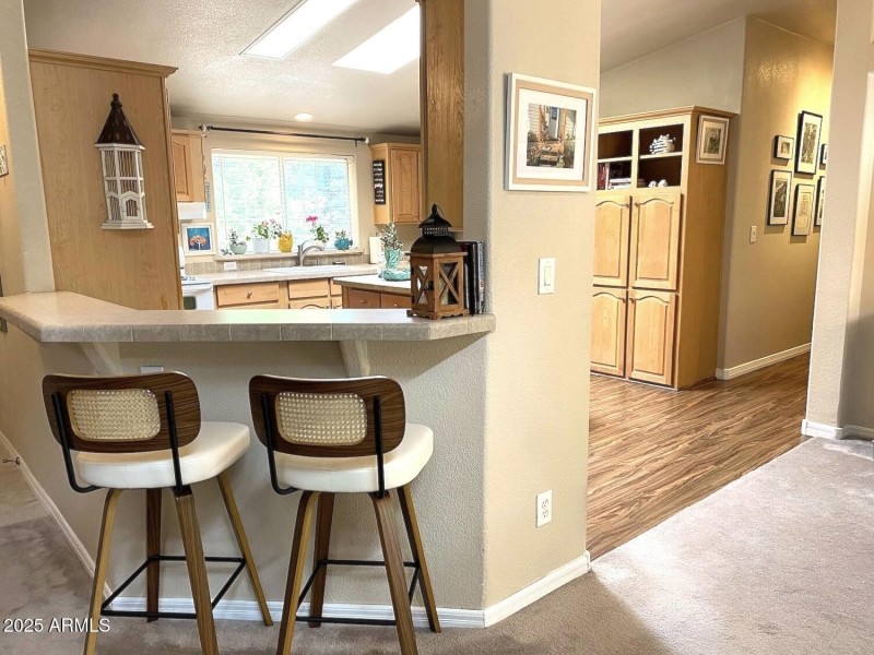 Bar into kitchen