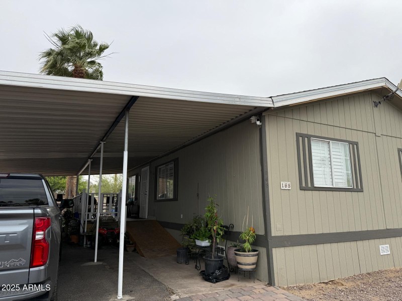 e6f64b4d-fc2a-4268-af05-95621134545f