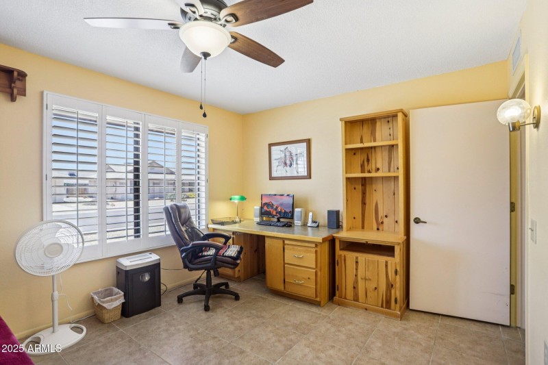 31-web-or-mls-W Foxfire Dr-1706-031