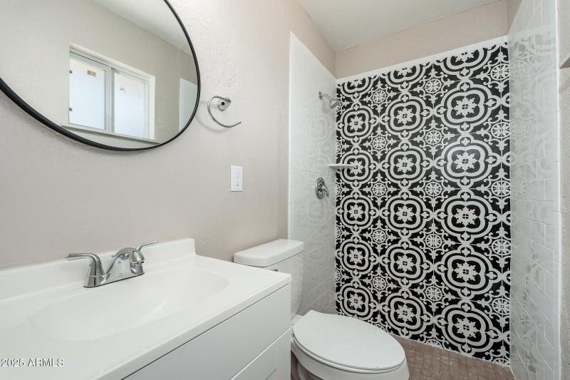 6223 W Earll Dr6223 W Earll Dr