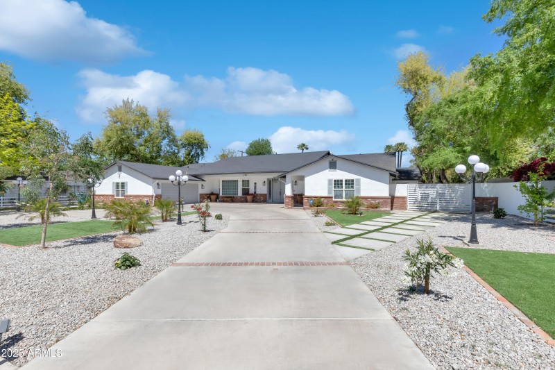 516 W Rancho-3