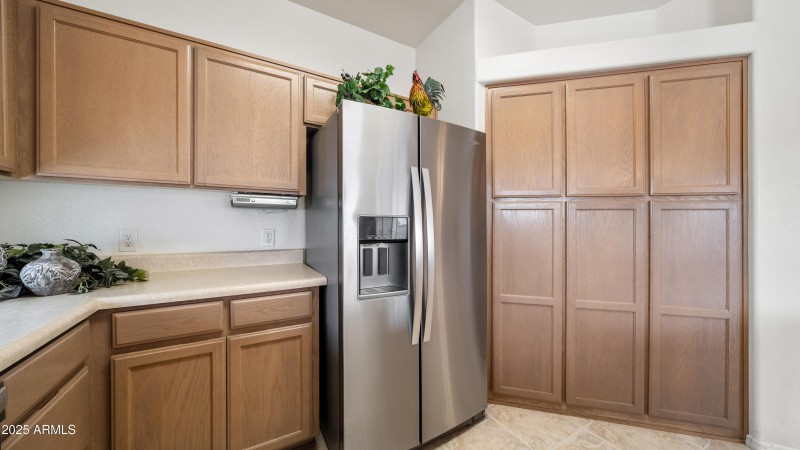 Interior - 2389 Locksley Dr-9