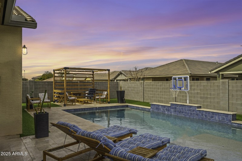 41262WAlmiraDr-3