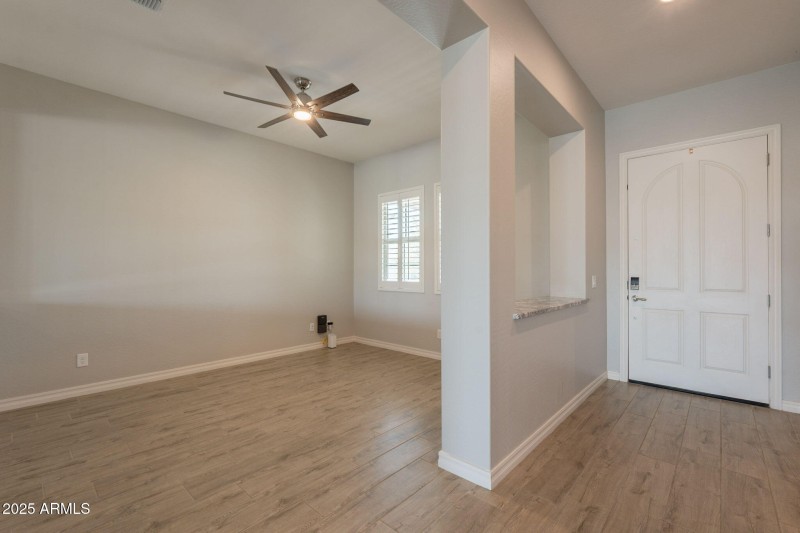 6-web-or-mls-Stonegate-6