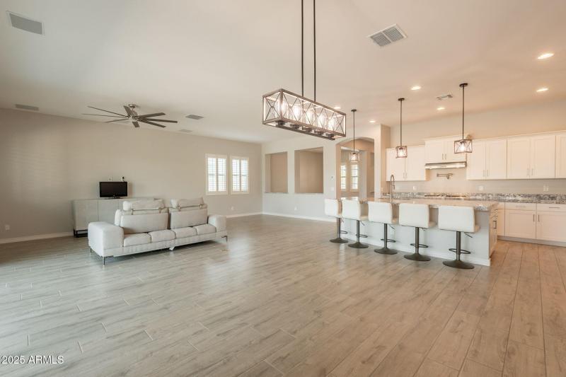 22-web-or-mls-Stonegate-22