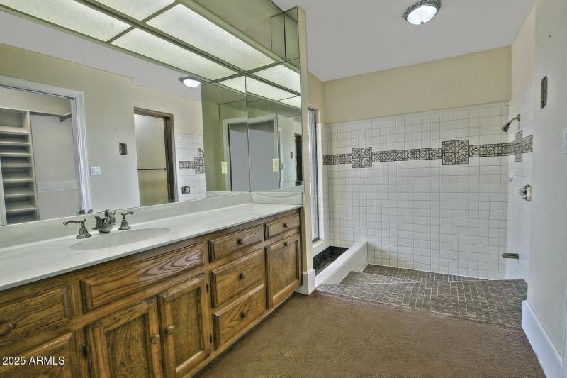 Primary Bath-021-017-1500x1000