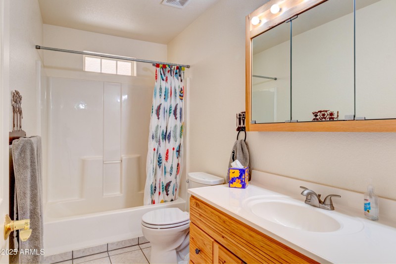 Bathroom – Main Level