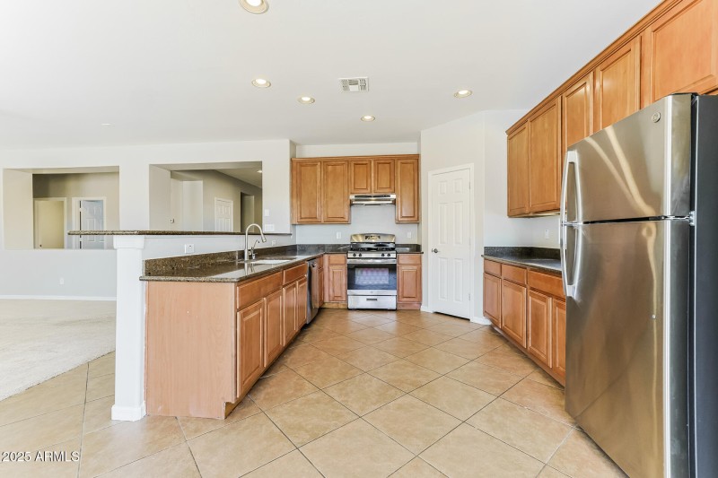 007-photo-kitchen-14343440