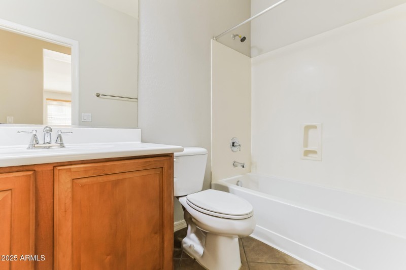 019-photo-bathroom-14343447