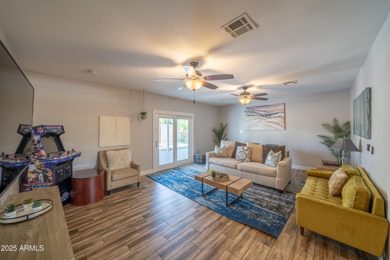 28-DSC04926-HDR