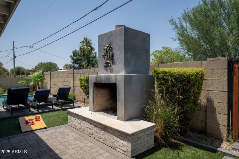 64-DSC05061-HDR