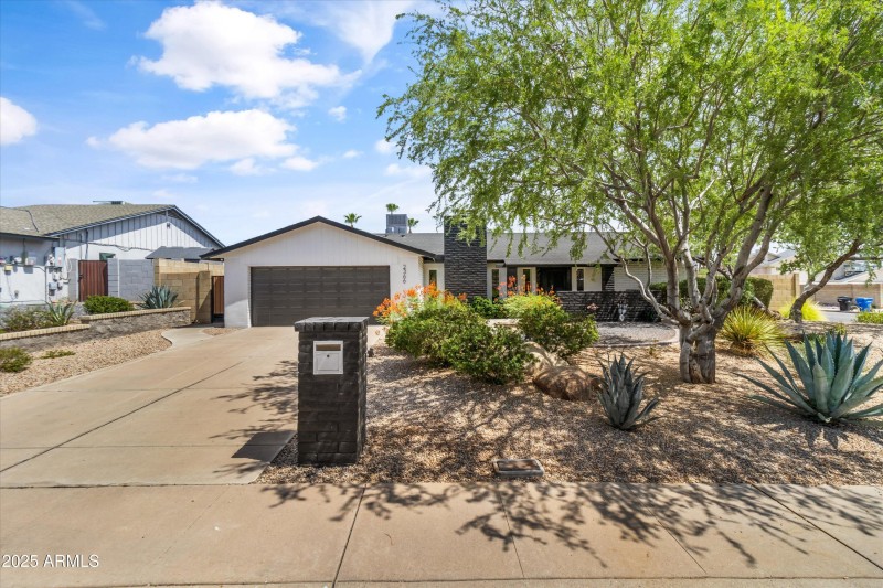 front w/ extended driveway