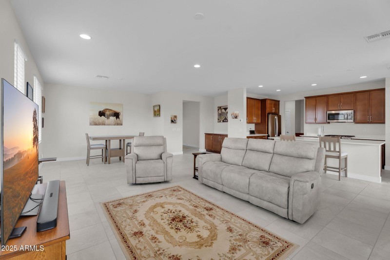 4-web-or-mls-Kaden-5